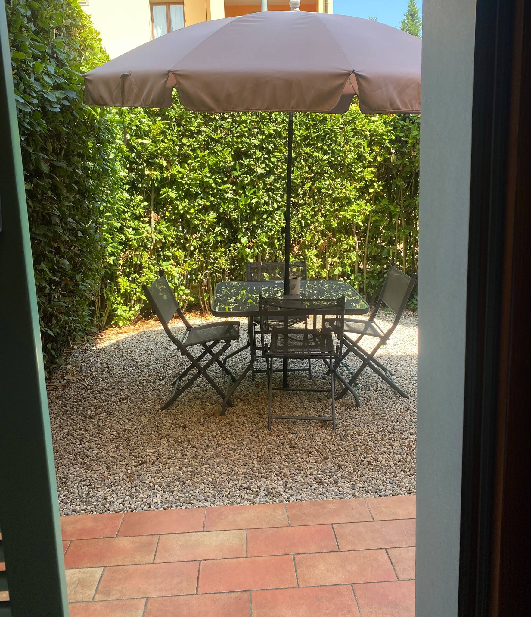 Giardino privato ad uso esclusivo visto dalla camera — B&B Lulù, Impruneta